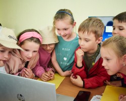 Рюкзачок встретился с читателями в детской библиотеке № 15 г. Минска. Рюкзачок встретился с читателями в детской библиотеке № 15 г. Минска.